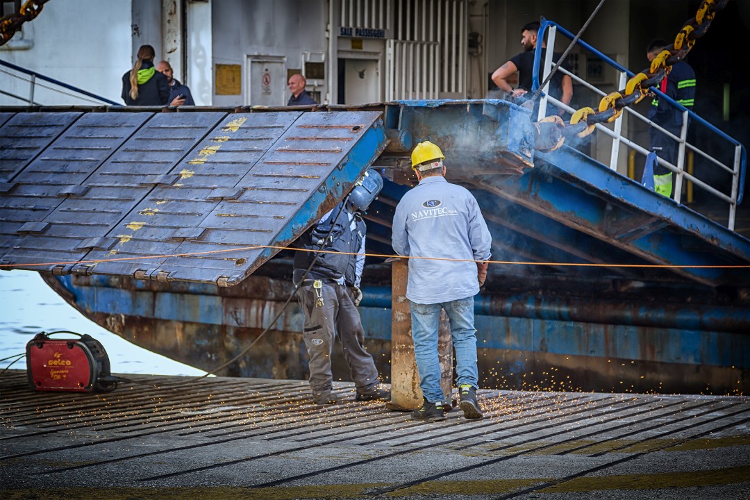 Trabajos de mantenimiento y soldadura