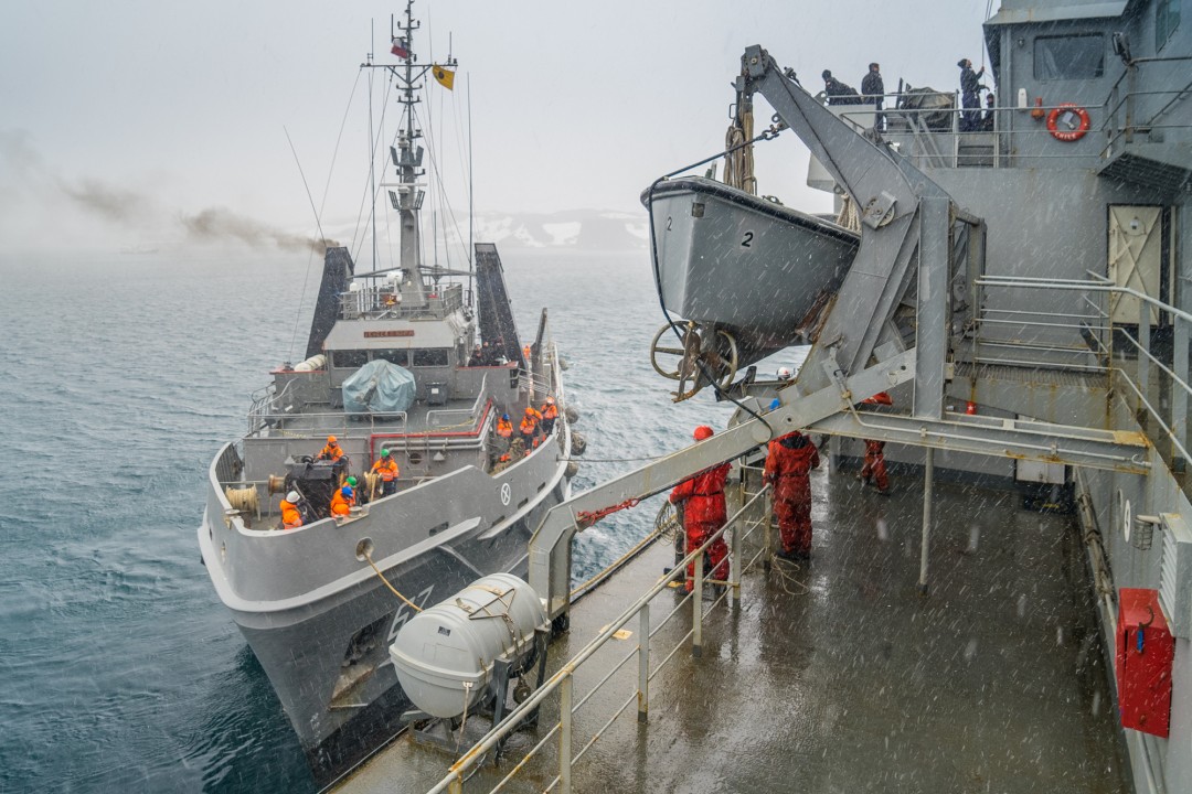 Abarloar bajo la nieve